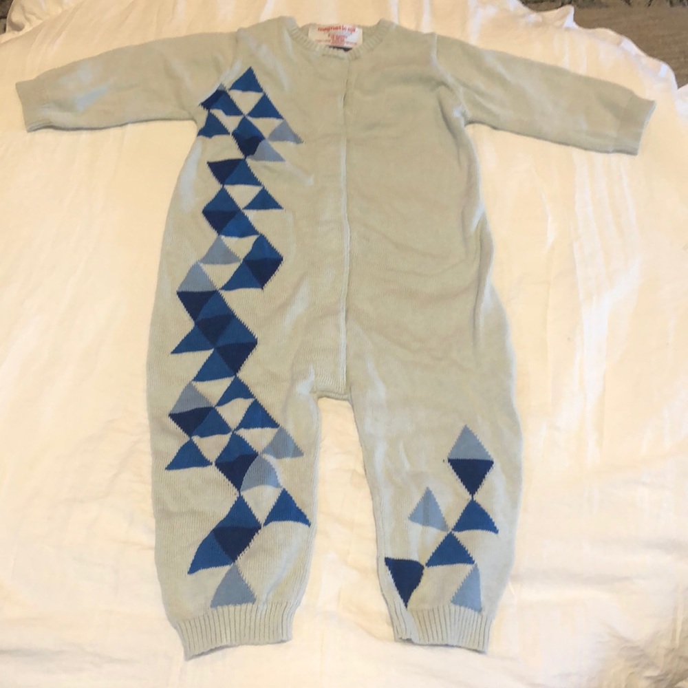 NWOT Magnetic Me sweater bodysuit